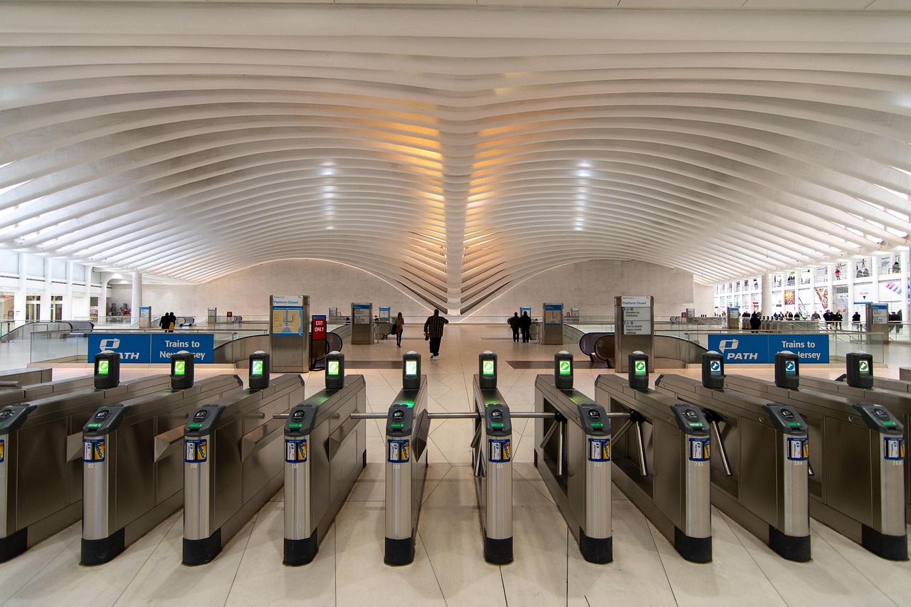 战国志：海宁建筑代理公司注册