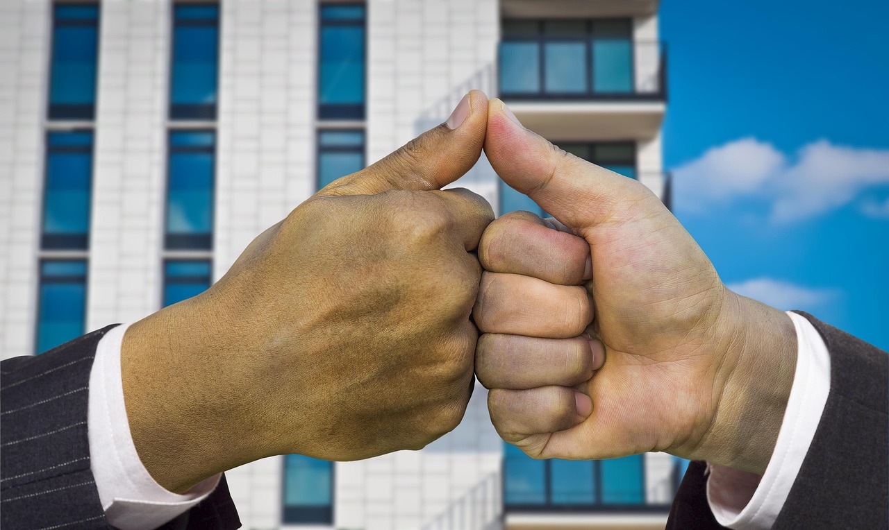 易趣实名账号：代理公司注册咨询热线